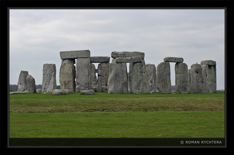 021_Stonehenge.jpg