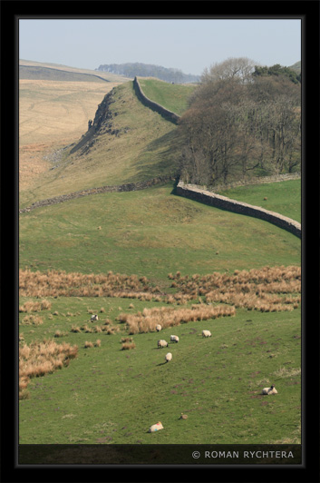 022_Hadrian_Wall.jpg